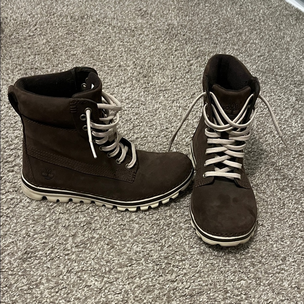 Super cute Timberland boots